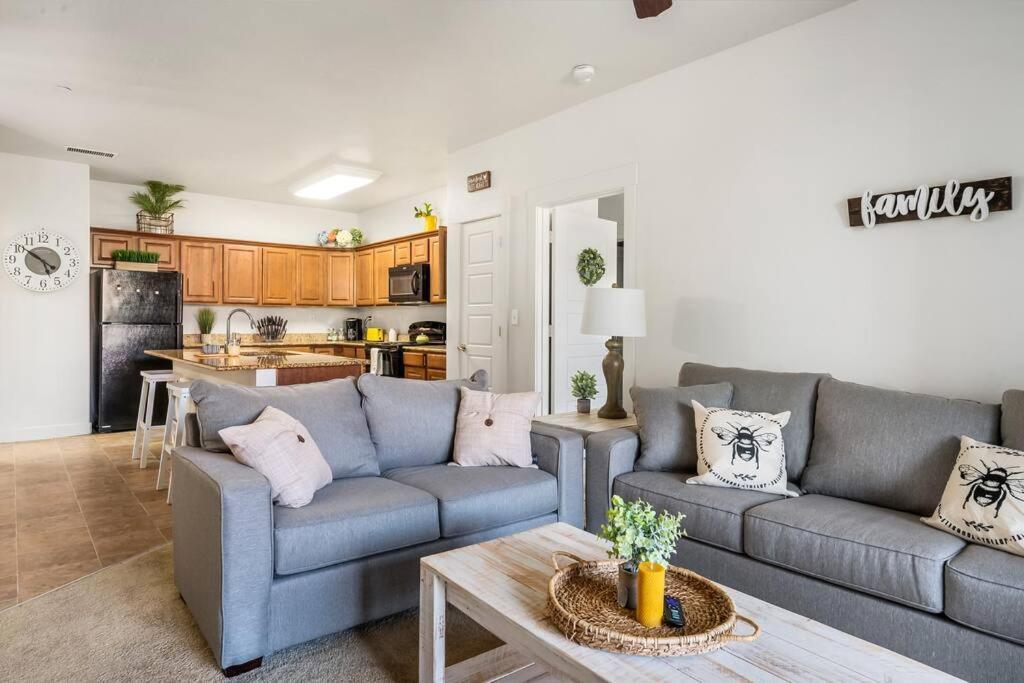 Bee Chic In Sojo W/Hot Tub+Gym+Local Ski Slopes South Jordan Zewnętrze zdjęcie