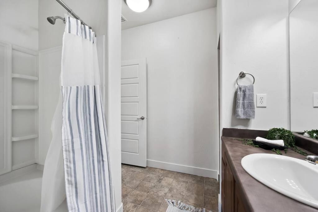 Bee Chic In Sojo W/Hot Tub+Gym+Local Ski Slopes South Jordan Zewnętrze zdjęcie